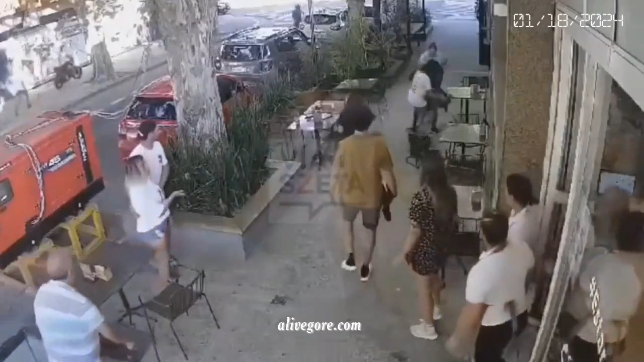 A Criminal Robbed A Woman While She Was Drinking Coffee