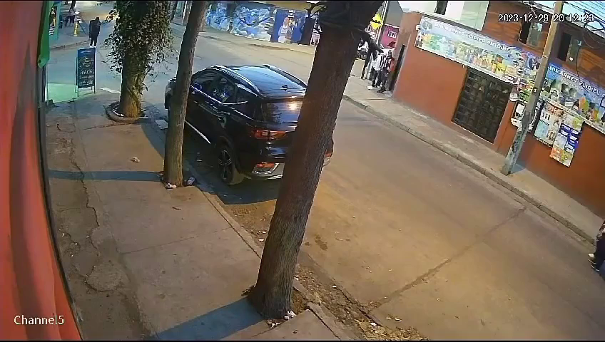 A 13 Year Old Kid And Two Adults From Colombia Dead. Chile