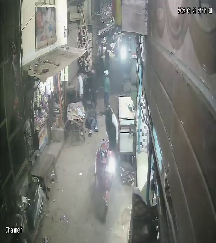 Shootout Of Drunken Men