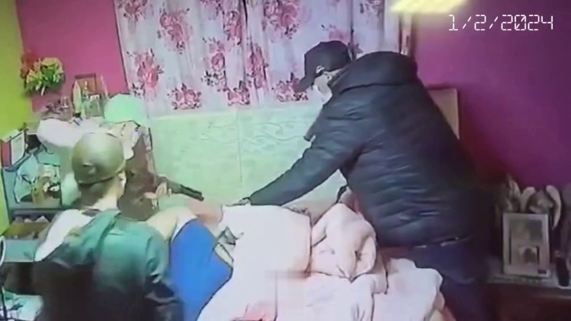 Gang Of Fake Cops Invade Home In Paraguay