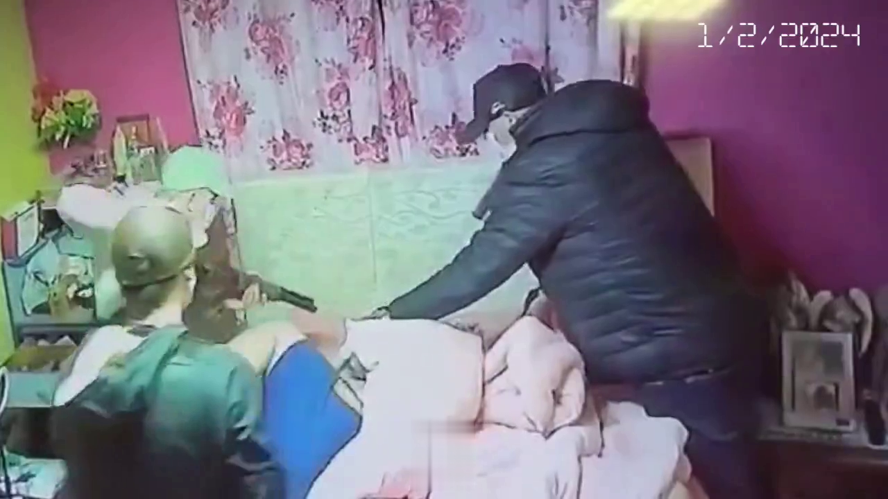 Gang Of Fake Cops Invade Home In Paraguay