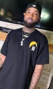 Chicago Rapper Gunned Down In Front Of Kids & Girlfriend 1 Chicago Rapper Gunned Down In Front Of Kids & Girlfriend