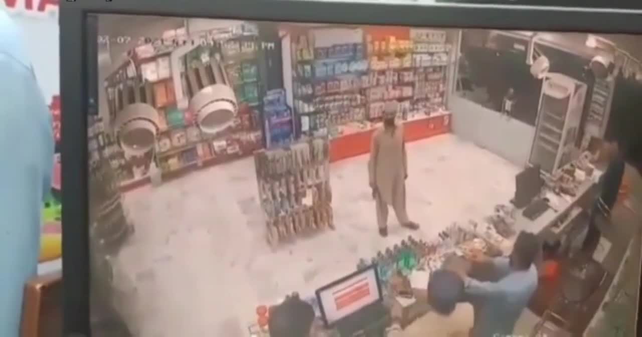 Tried robbery backfires in pakistan