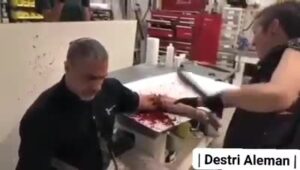 This is fake 1 This is fake