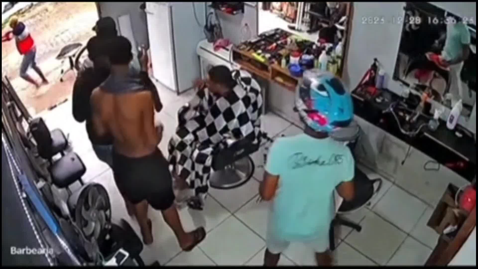 Boy taken from a hair salon and mercilessly murdered