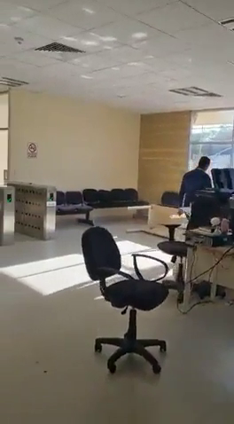 Dude Escaped From The Courtroom Through The Window. Mexico