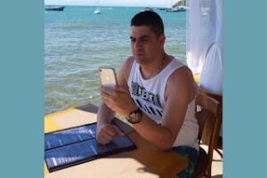 Dude Shot And Killed His Victim In A Mall