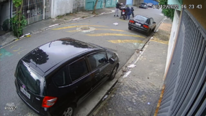 A Pair Of Killers Stopped The Victim On A Motorcycle And Shot Him 1 A Pair Of Killers Stopped The Victim On A Motorcycle And Shot Him