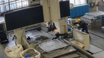 Worker’s Clothes Get Caught in Giant Milling Machine–Spun to Death in Brutal Accident | 18+